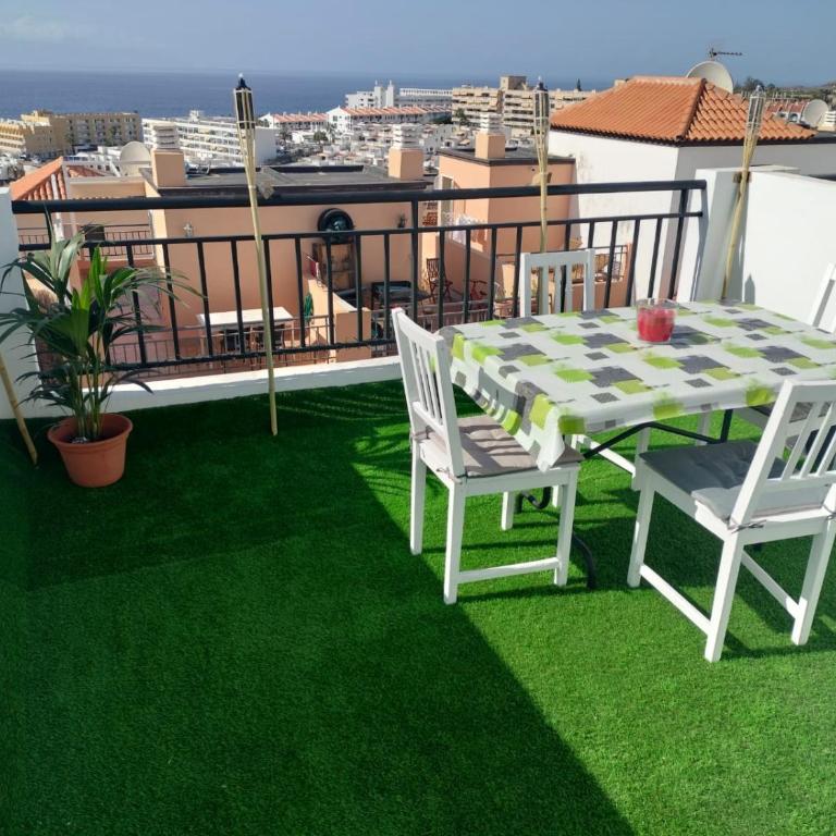 Precioso tríplex en Tenerife con vistas al mar - Apartamento de 2 dormitorios - 1