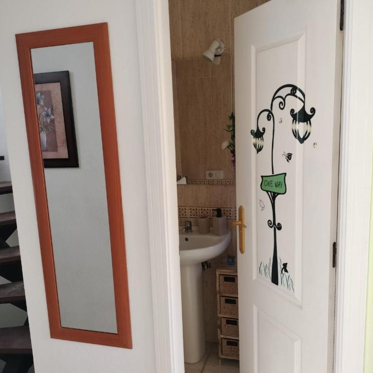 Precioso tríplex en Tenerife con vistas al mar - Apartamento de 2 dormitorios - 40