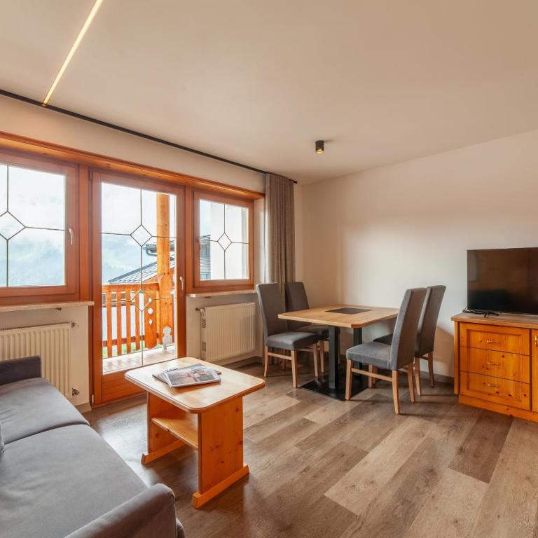 Hotel Kronhof - Appartamento con 2 Camere da Letto e Balcone - 4