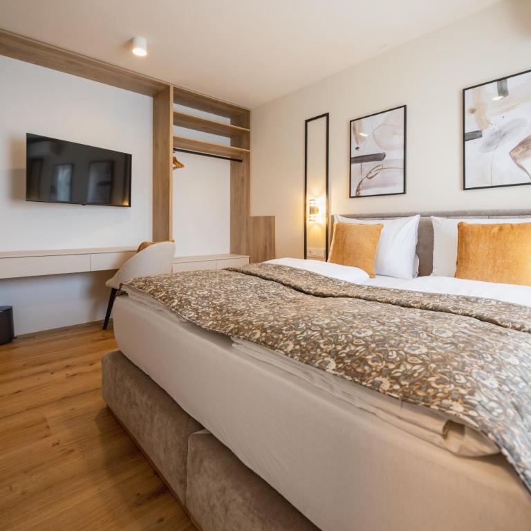 CASA PLUS - Rooms & Apartments - Chambre Double Deluxe - 12