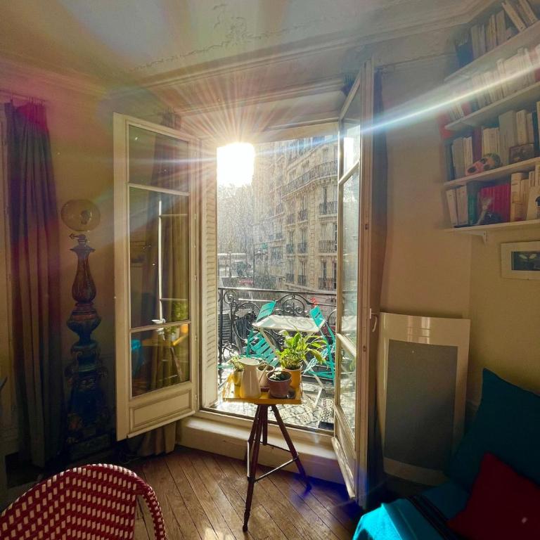 Magnifique appartement en face du métro Lamarck - Montmartre - Appartement 1 Chambre avec Balcon - 11