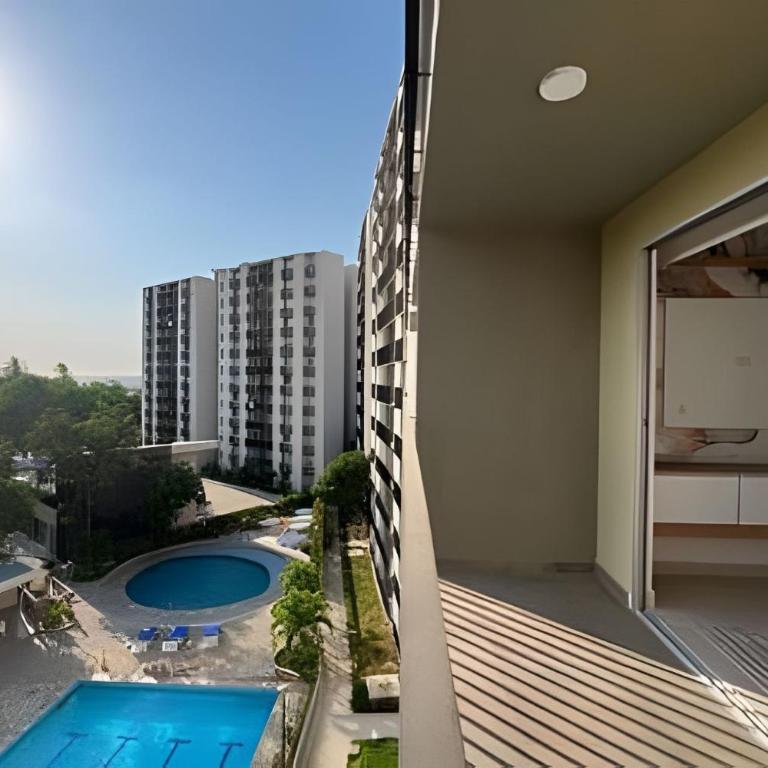 Edificio Bello Horizonte Plaza by Colproperty Management - Three-Bedroom Apartment with Balcony - 4