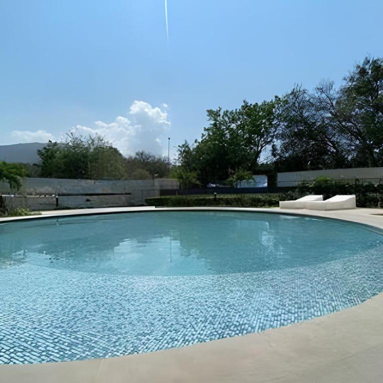 Edificio Bello Horizonte Plaza by Colproperty Management - Three-Bedroom Apartment with Balcony - 8
