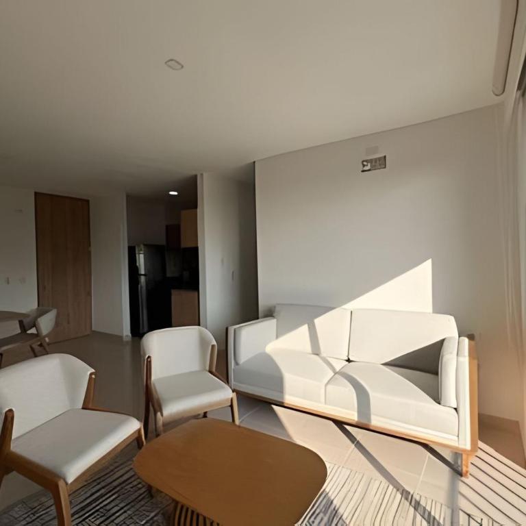 Edificio Bello Horizonte Plaza by Colproperty Management - Three-Bedroom Apartment with Balcony - 48