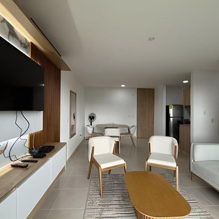 Edificio Bello Horizonte Plaza by Colproperty Management - Three-Bedroom Apartment with Balcony - 49