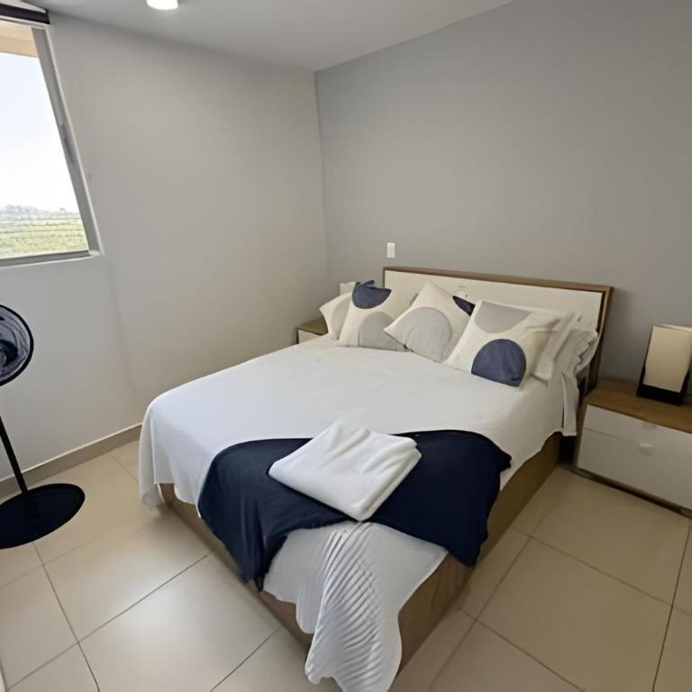 Edificio Bello Horizonte Plaza by Colproperty Management - Three-Bedroom Superior Apartment - 13