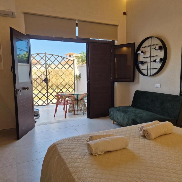 Pantanello Rooms Avola - Camera Tripla Comfort - 11