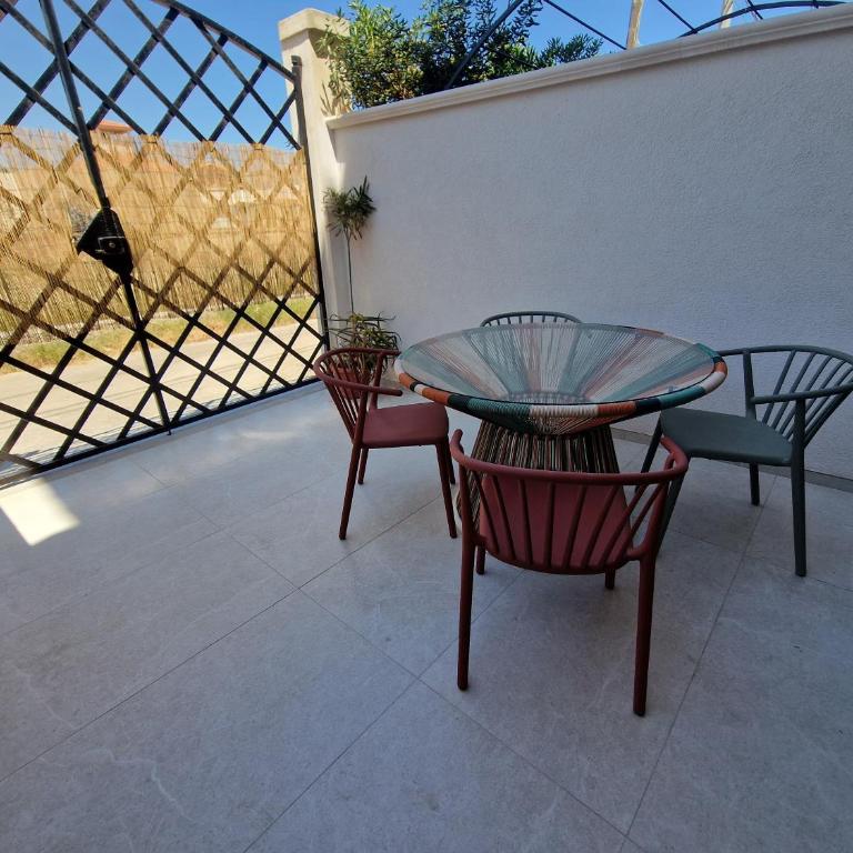 Pantanello Rooms Avola - Camera Tripla Comfort - 9