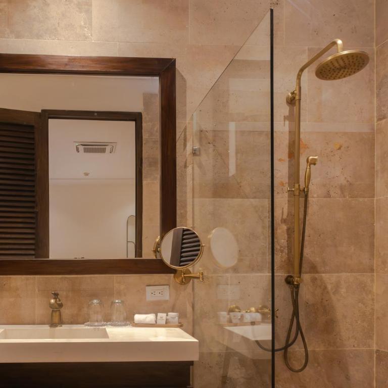 Hotel Casa Bianca by Faranda Boutique - 1 King Bed, Premium Room - 6
