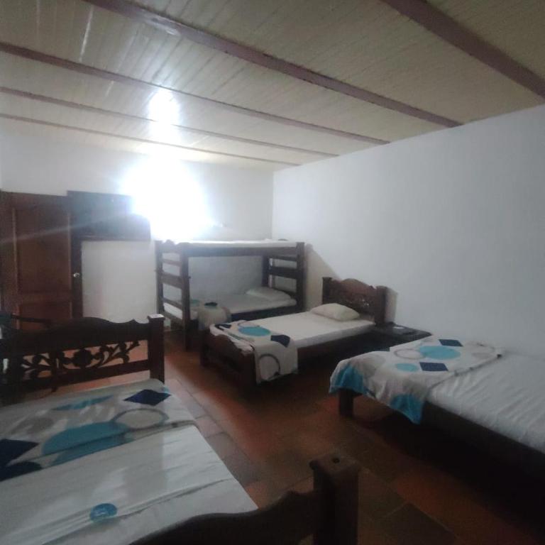 Hotel Campestre Villa Lucila - Habitación Cuádruple Clásica - 43