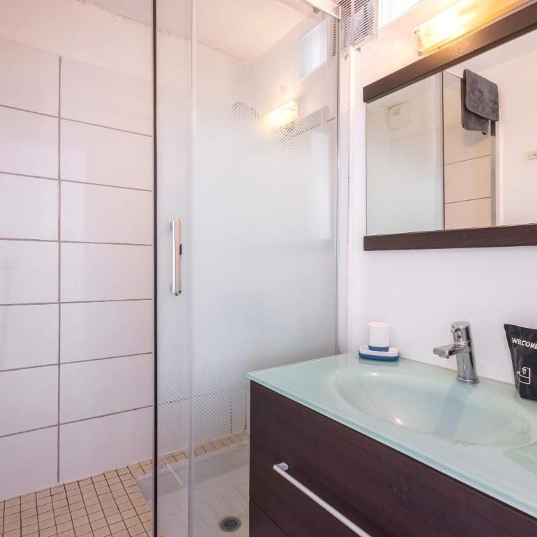 Villa Solera 3 etoiles, jardin, 30m plage - Apartment - 32