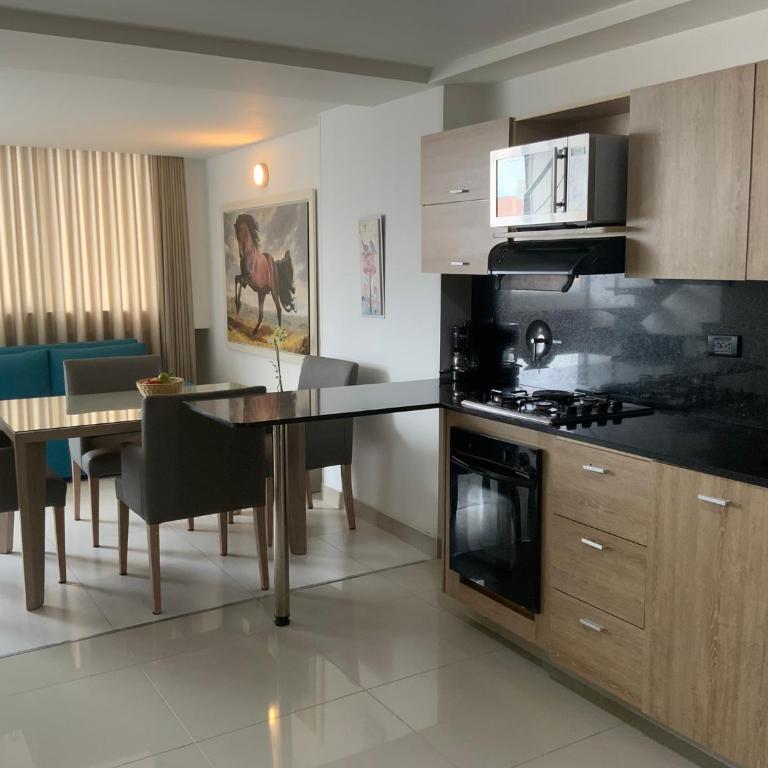 Amoblados Medellin Poblado - Apartamento Deluxe de 2 dormitorios - 16