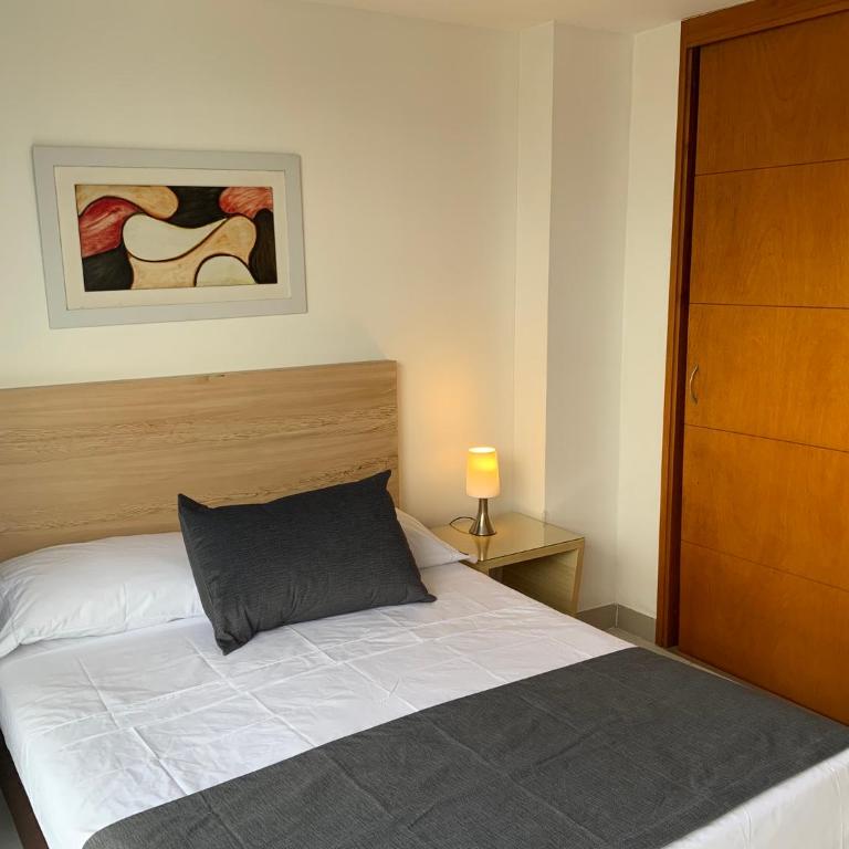Amoblados Medellin Poblado - Apartamento Deluxe de 2 dormitorios - 7