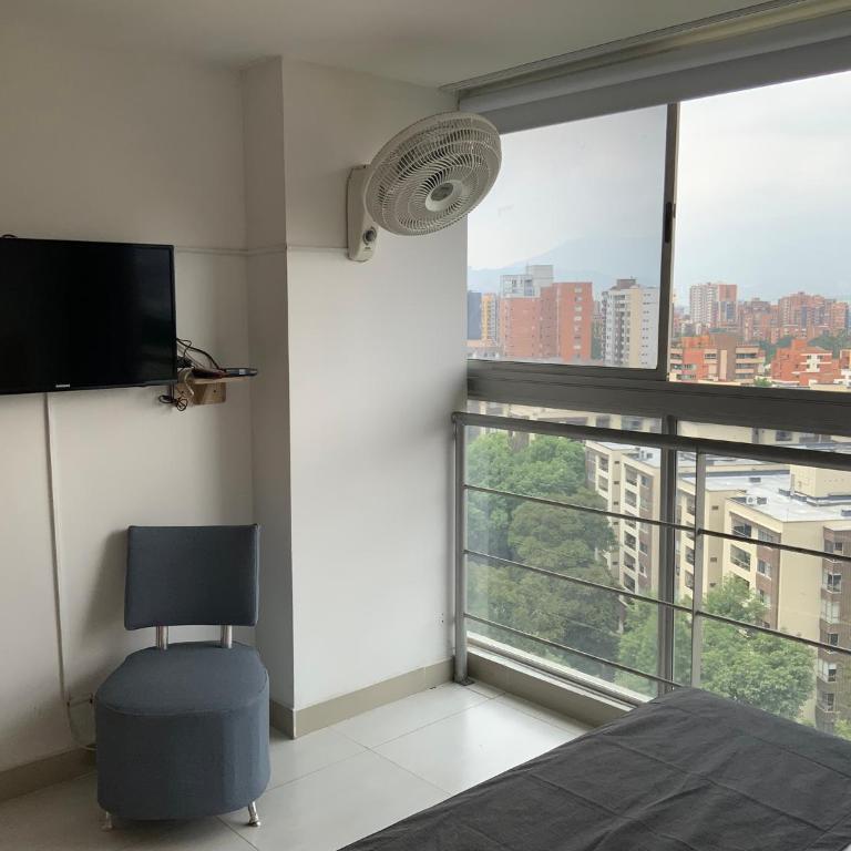 Amoblados Medellin Poblado - Apartamento Deluxe de 2 dormitorios - 3