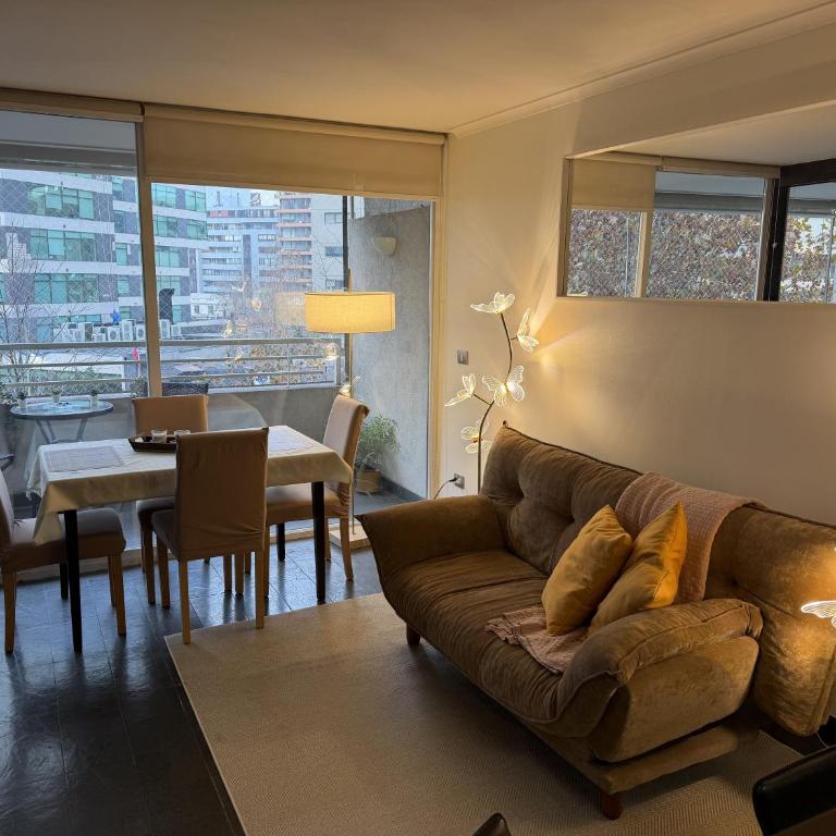 Mall Parq Arauco Tranquilo y Familiar Las Condes - One-Bedroom Apartment - 23