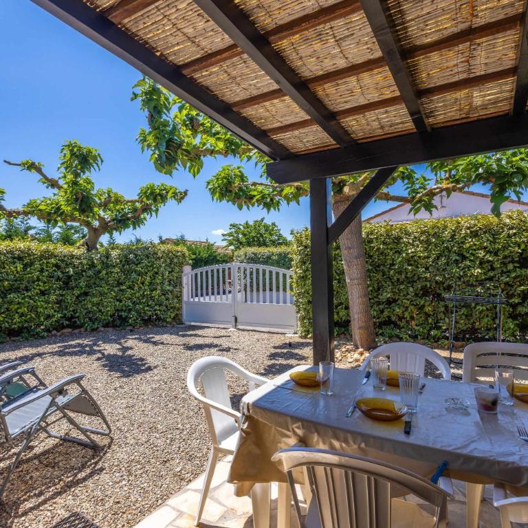 Pavillon indépendant pour 6 personnes dans une résidence sécurisée avec piscine - Ferienhaus - 1