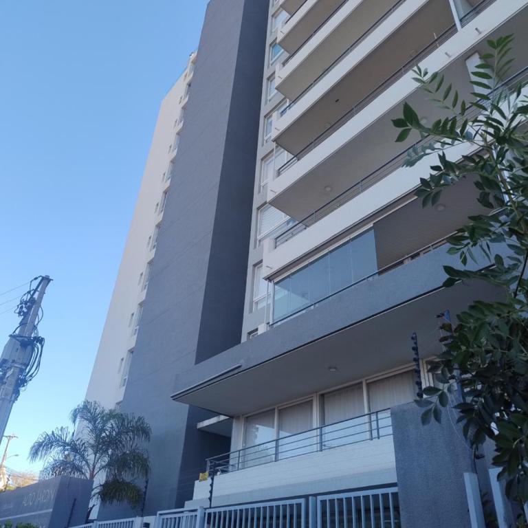 Hermoso Depto 2 Dorm 2 Baños y Parking en Viña del Mar Reñaca - Apartamento de 2 dormitorios - 1