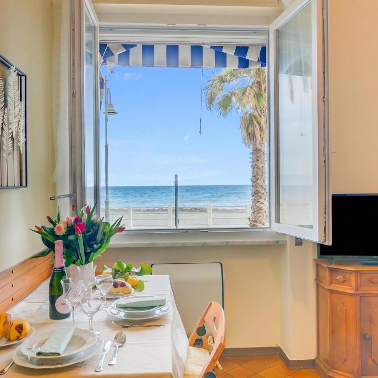 Mer Vivante - Front Beach with Balcony - Happy Rentals - Appartamento con Balcone - 14