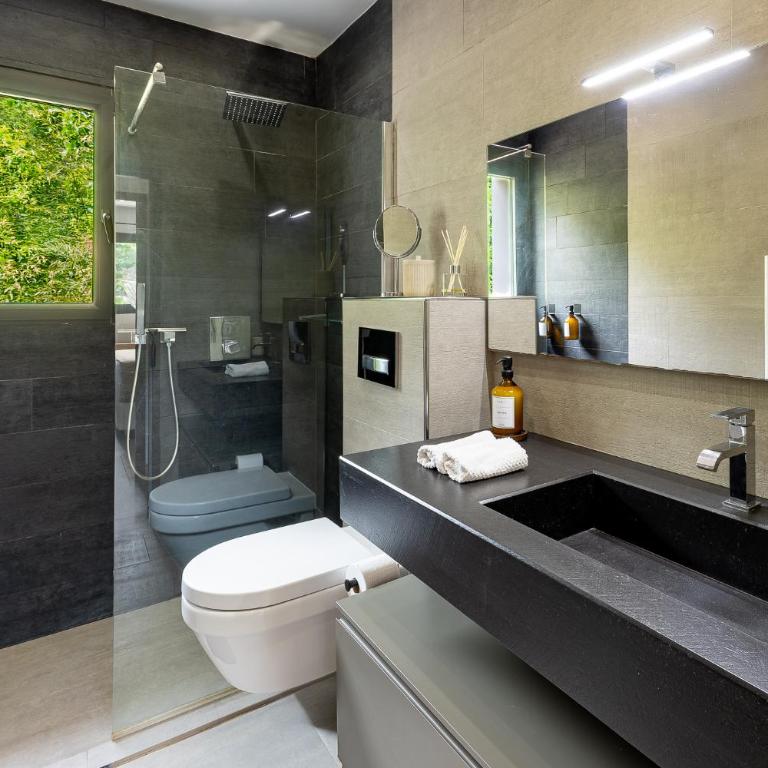 Appartement Design avec Grande Terrasse, BBC & vue verdure -4pers - Appartement 1 Chambre - 35