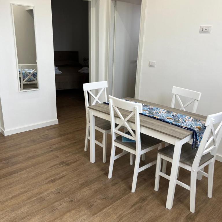Scilia casa vacanza - Appartamento con 2 Camere da Letto e Balcone - 3