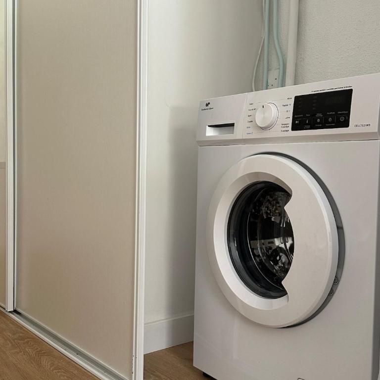 Charming studio 22m2 with terrace in Saint-Raphaël - Studio - 14