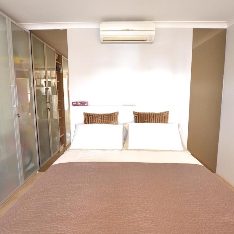 LOVELY DUPLEX IN a PALACE - Appartement 1 Chambre - 50