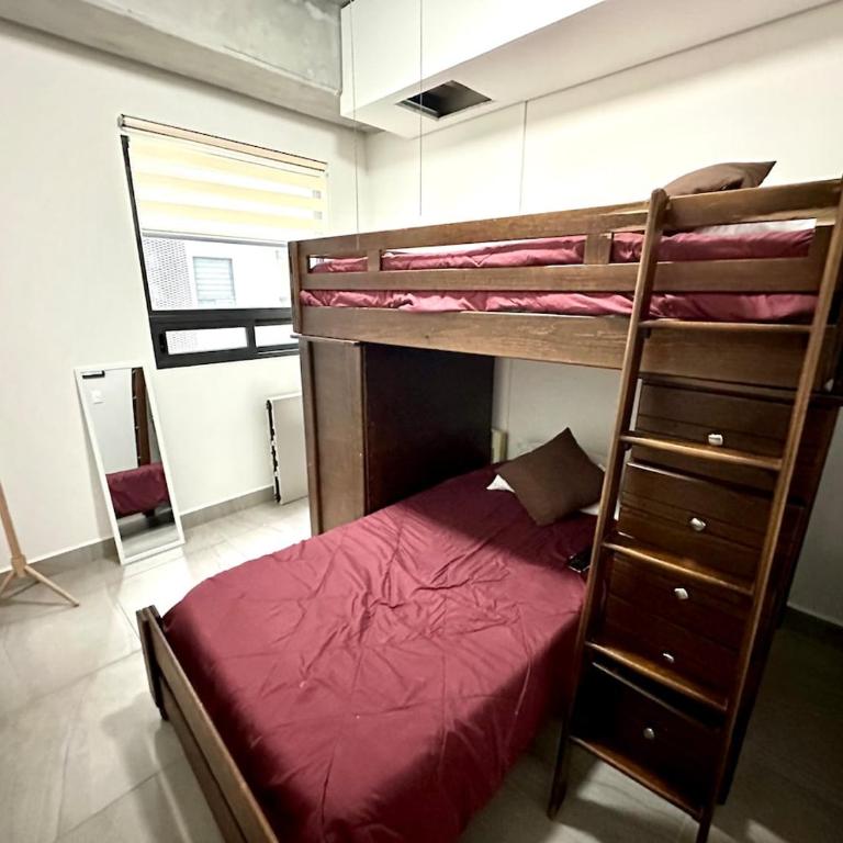 Departamento céntrico en Monterrey - Three-Bedroom Apartment - 9