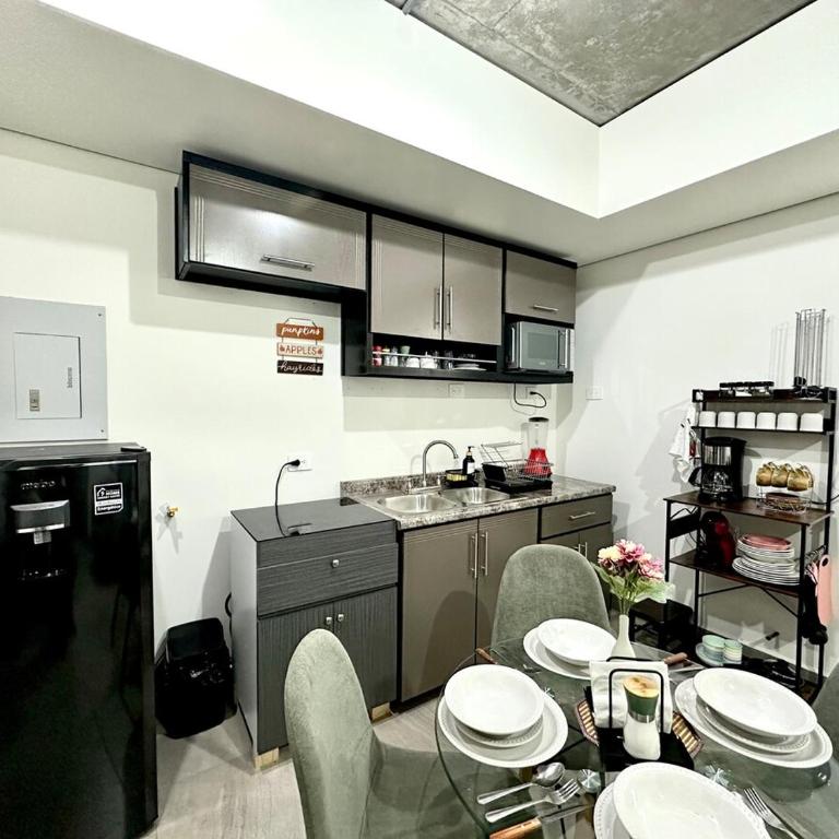 Departamento céntrico en Monterrey - Three-Bedroom Apartment - 10