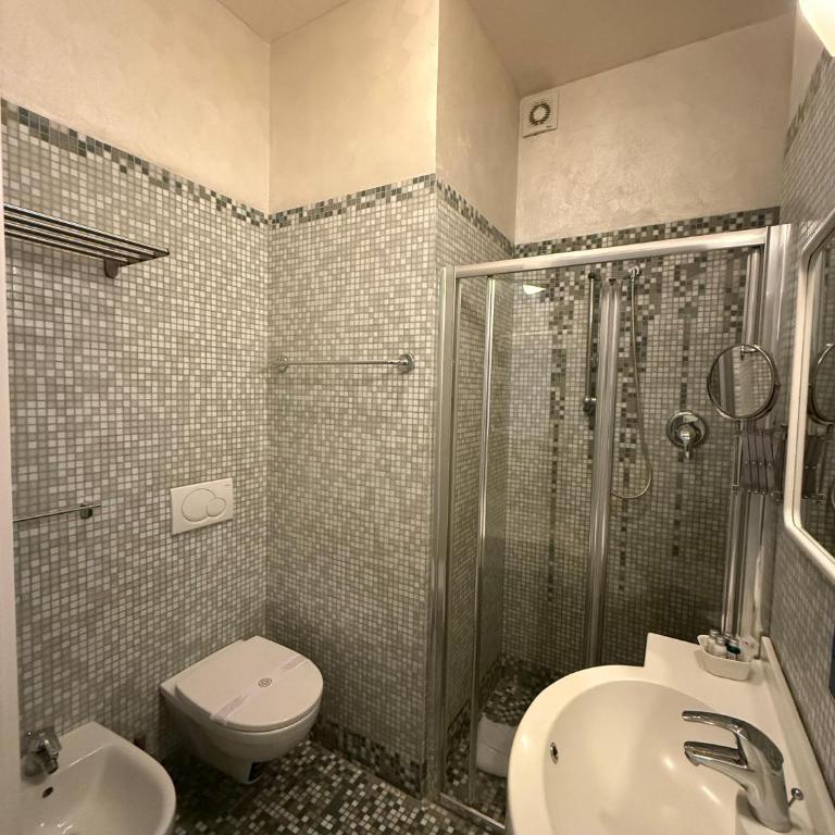Hotel Villa Madana - Standard Triple Room - 4