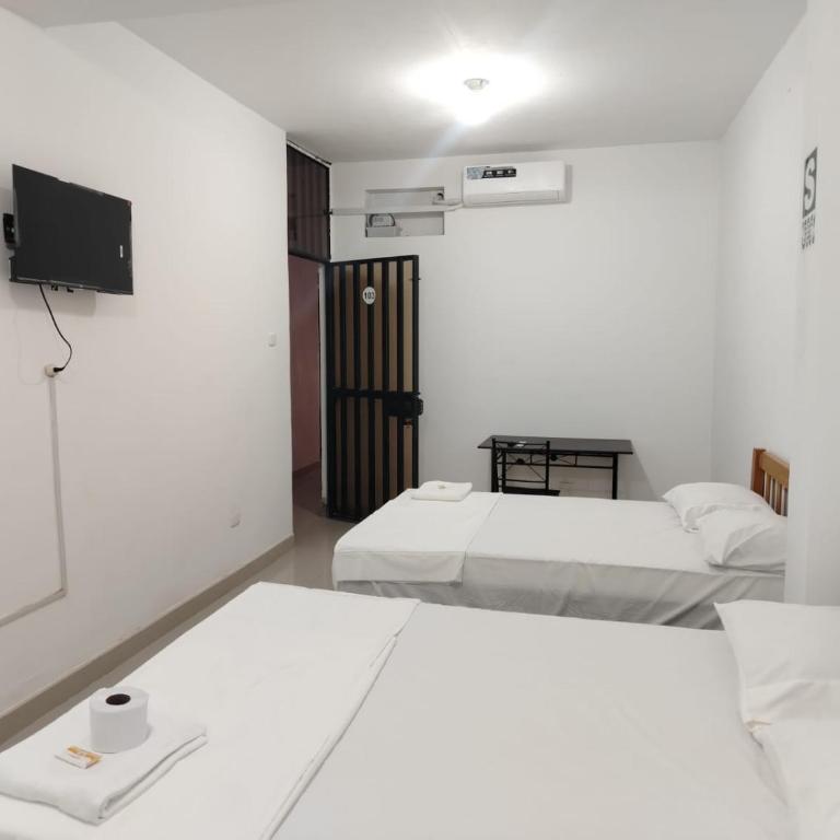 Tumbesol - Habitación Doble con baño privado - 5