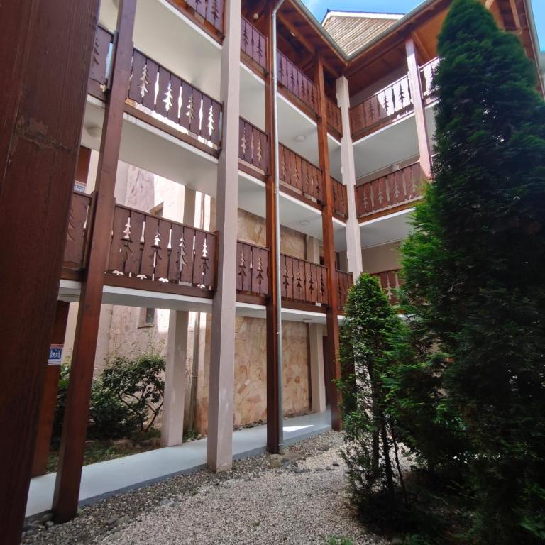 Appartement meublé T3 avec terrasse vue montagne - Appartement 2 Chambres - 24