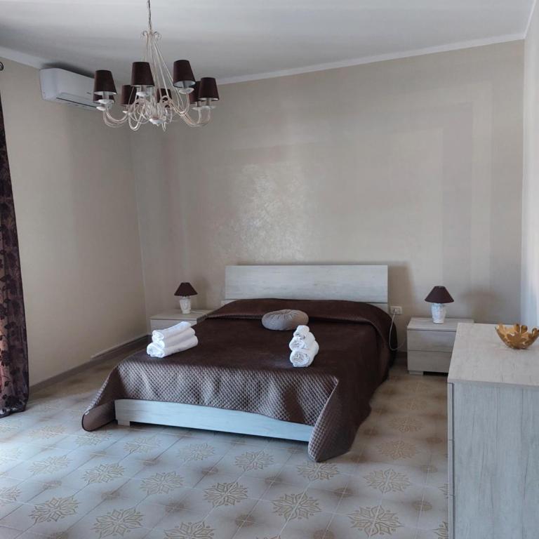 La Reggia del Corso - Three-Bedroom Apartment - 7