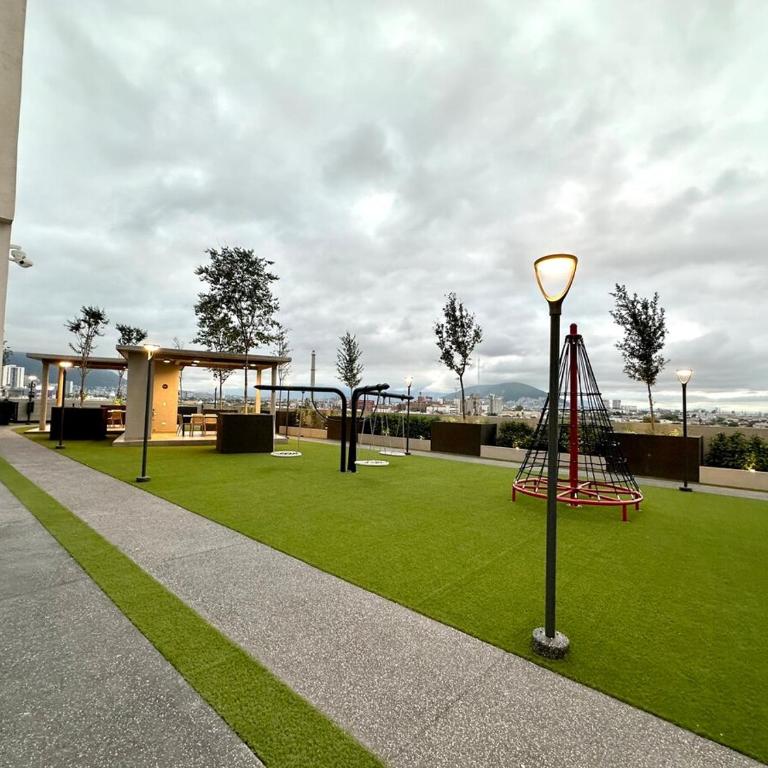 Departamento con excelente ubicación en Monterrey - Two-Bedroom Apartment - 14