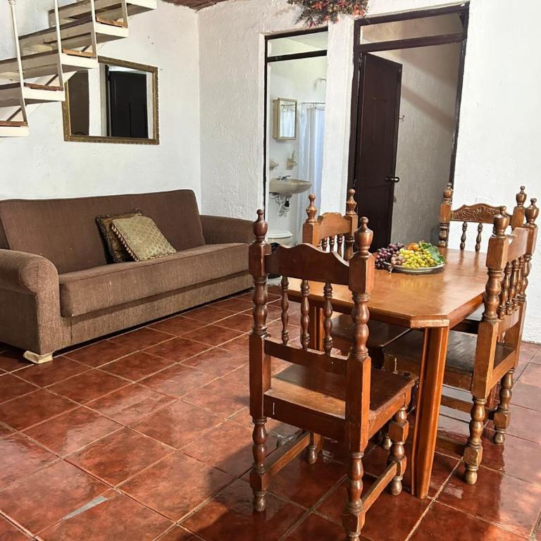 Cabañas Sierra Mazamitla - Habitación Familiar con terraza - 4