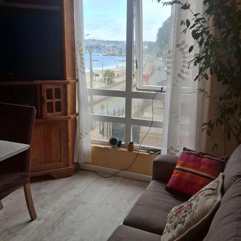 Departamento Vista al Mar - Two-Bedroom Apartment - 10