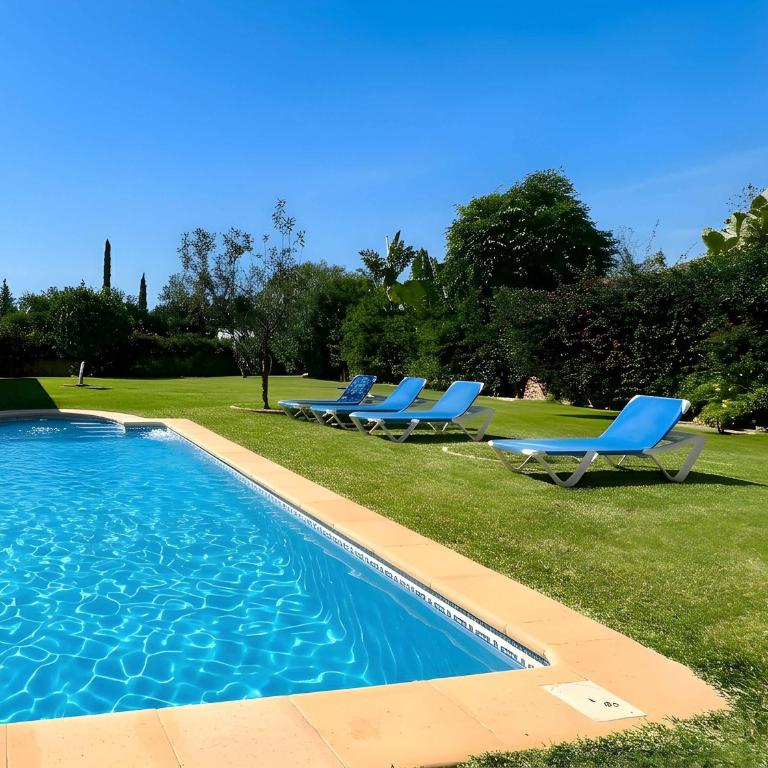 Casa con Piscina Privada Urbanizacion Roche Viejo - Ferienhaus - 2