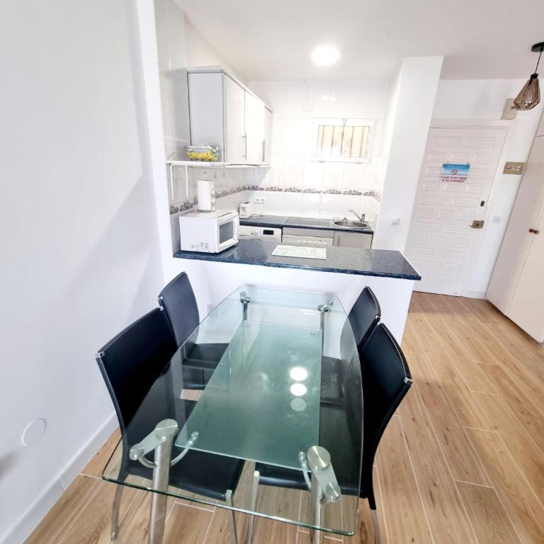 Modern 1 Bedroom Apartment Seaview & Mountain View - Apartamento con vistas al mar - 6
