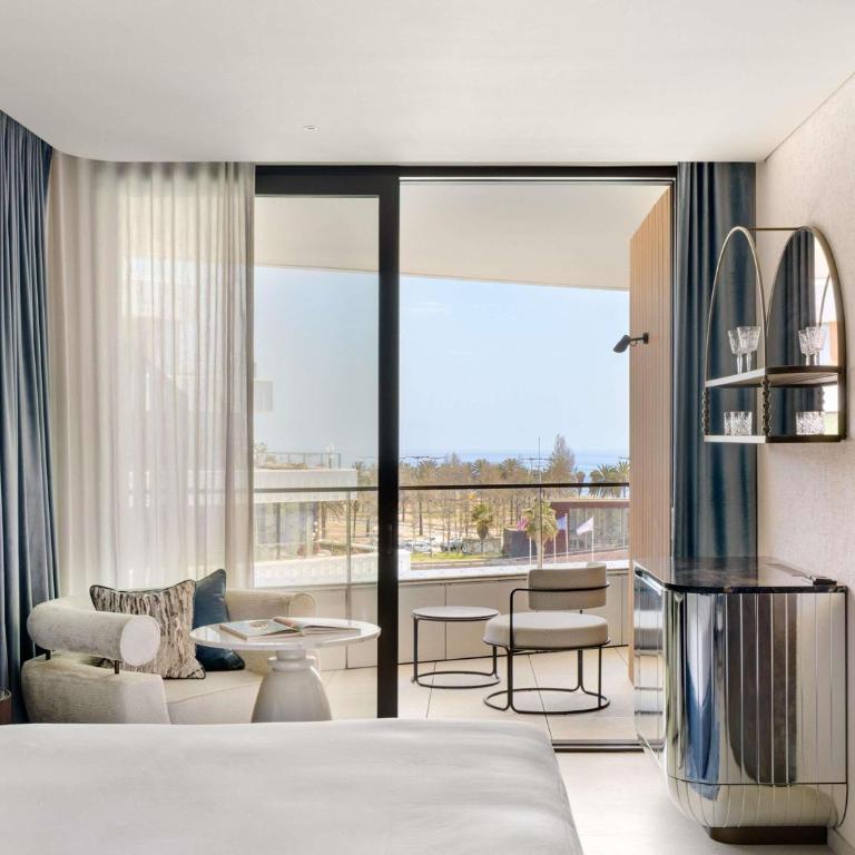 SLS Barcelona - King Room with Marina View - Captivate - 1