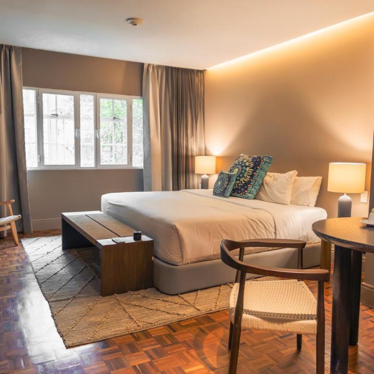 Maria Condesa - Deluxe King Room - 2