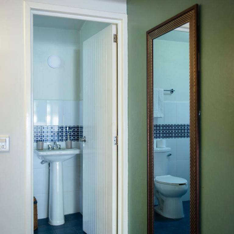 Casa Origen - Habitación Triple con baño - 7