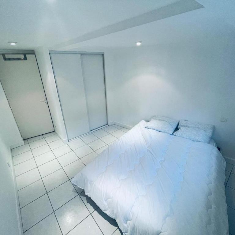 chambre hôte - Chambre Double avec Salle de Bains Privative - 3