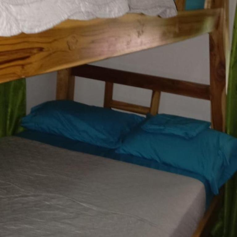 Casa Bosco Minca - Habitación Compartida Mixta - 4 camas - 3