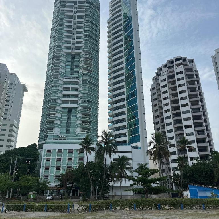 Sand Whisper Infinito Inn Bocagrande Cartagena - Two-Bedroom Deluxe Apartment - 70