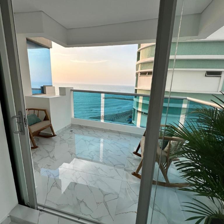 Sand Whisper Infinito Inn Bocagrande Cartagena - Two-Bedroom Deluxe Apartment - 89