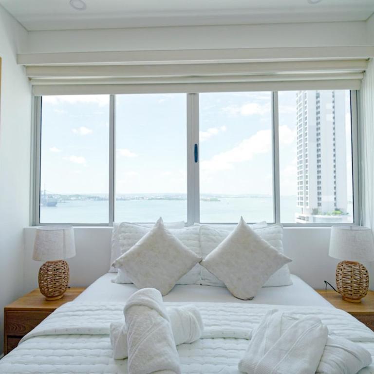 Sand Whisper Infinito Inn Bocagrande Cartagena - Two-Bedroom Deluxe Apartment - 96