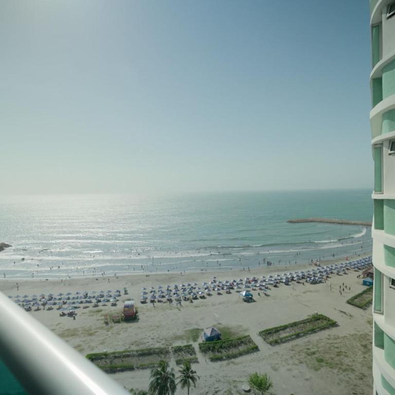 Sand Whisper Infinito Inn Bocagrande Cartagena - Two-Bedroom Deluxe Apartment - 1