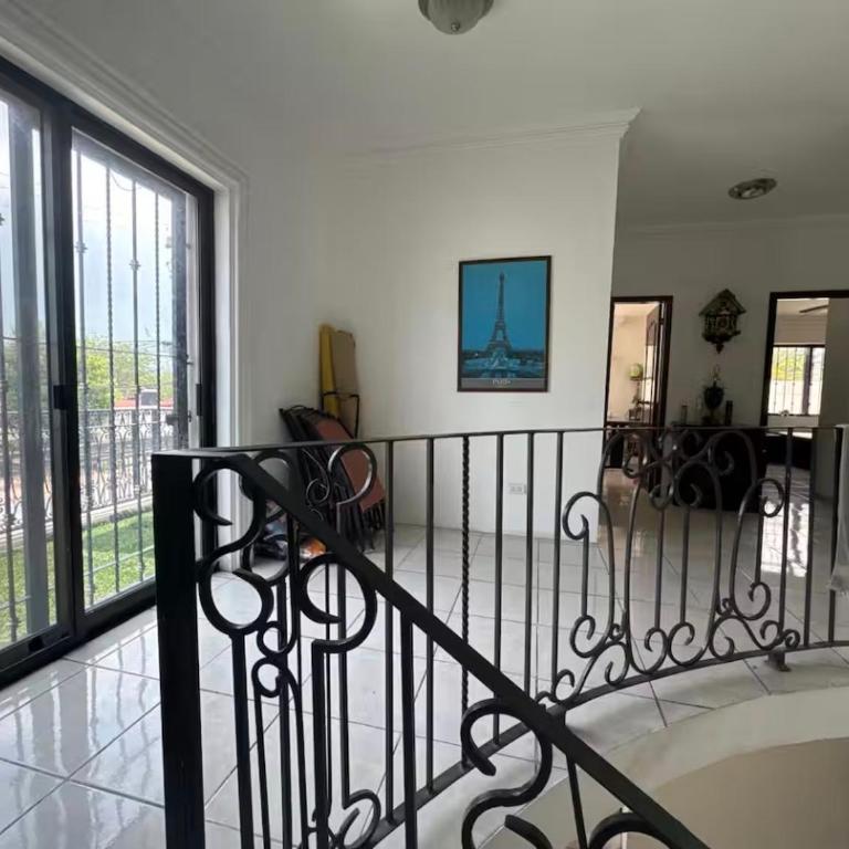 Casa Brisas - Three-Bedroom House - 14