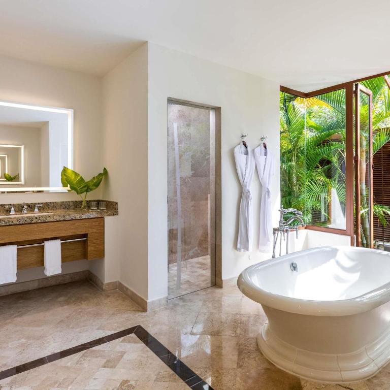 Fairmont Mayakoba - Tortuga Presidential King Suite with Infinity Pool and Lagoon View - Butler Service - 2