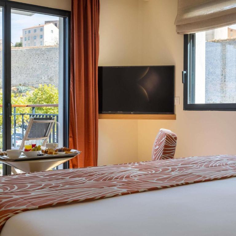 Hotel & Spa Kasano Calvi - Handwritten Collection - Chambre Double ou Lits Jumeaux Deluxe - Vue sur Mer - 7