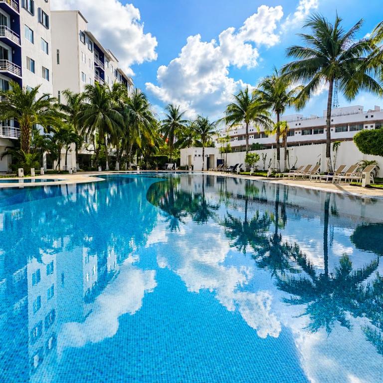 2BR Resort Apartment Cancun Pool WiFi AC - Apartamento de 2 dormitorios con balcón - 5